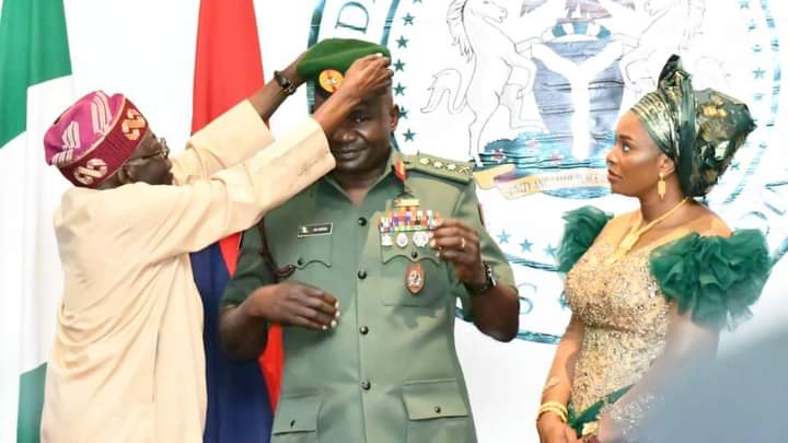 President Tinubu decorates Nigeria's 13th General. - Nigerian Tracker News